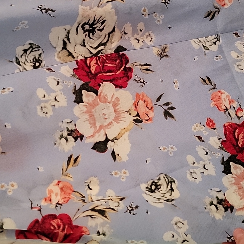 Spaghetti strap floral maxi dress - Picture 4 of 7